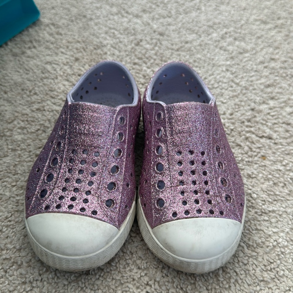 Purple glitter natives size 6